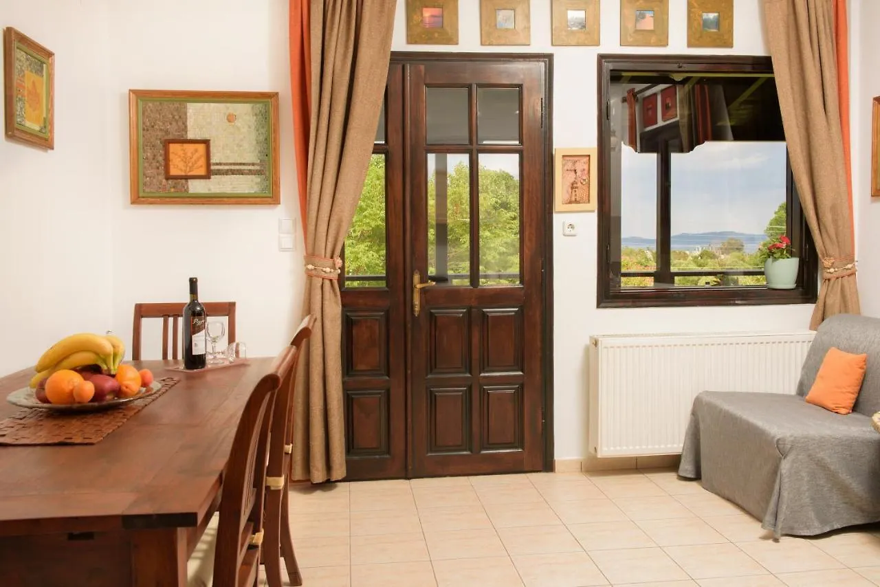Άελλα Apartment Ierissos